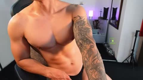 Snapshot of magnus_savage chatting on 04/25/26, 09:01 If you want me to use the Lovense please let me know -- online show from 04/25/26, 09:01