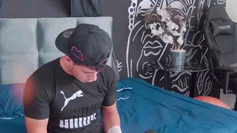 Snapshot of magnusknight_ chatting on 02/05/26, 04:11 Magnus online show from 02/05/26, 04:11