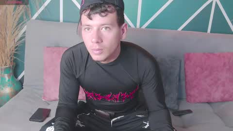 Snapshot of magnusknight_ chatting on 02/08/26, 05:49 Magnus online show from 02/08/26, 05:49