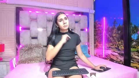 Snapshot of mahiara_hot chatting on 07/26/26, 03:30 mahiara hot online show from 07/26/26, 03:30