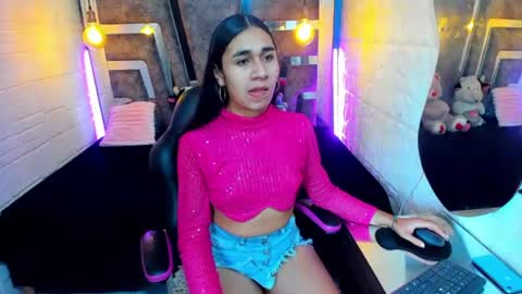 Snapshot of mahiara_hot chatting on 08/01/26, 12:59 mahiara hot online show from 08/01/26, 12:59