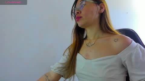 Snapshot of maia_blaze chatting on 07/05/26, 02:24 Maia online show from 07/05/26, 02:24
