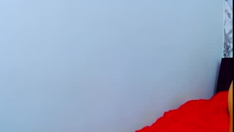 Snapshot of maia_bronce chatting on 09/10/25, 12:32 Maia Bronce online show from 09/10/25, 12:32