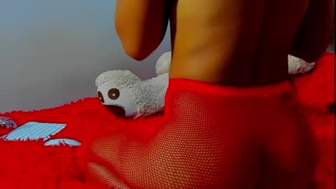 Snapshot of maia_bronce chatting on 06/04/26, 11:55 Maia Bronce online show from 06/04/26, 11:55