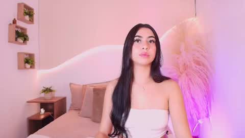 Snapshot of maia_lia_ chatting on 09/11/25, 07:25 MAIA  LIA  online show from 09/11/25, 07:25