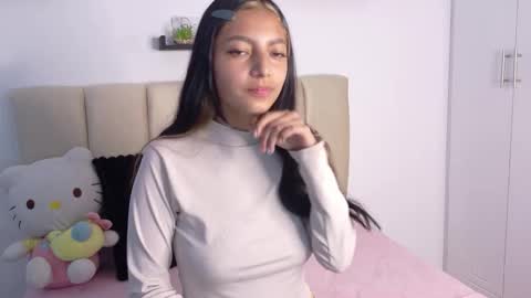 maia_soler online show from 11/01/25, 01:46
