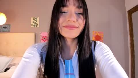 Snapshot of maia_w10 chatting on 06/22/26, 12:13 Maia online show from 06/22/26, 12:13