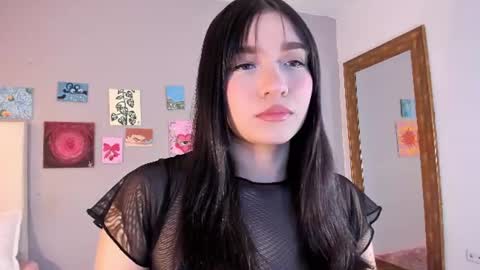 Snapshot of maia_w10 chatting on 07/31/26, 12:26 Maia online show from 07/31/26, 12:26