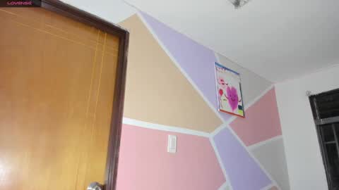 Snapshot of maiaconnor chatting on 02/22/25, 04:07 online show from 02/22/25, 04:07