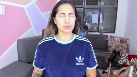 Snapshot of maiaconnor chatting on 09/20/25, 04:24 online show from 09/20/25, 04:24