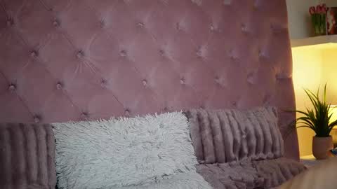 Snapshot of maiamini chatting on 01/10/26, 09:16 Maia online show from 01/10/26, 09:16