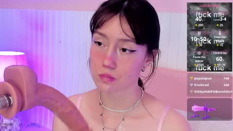 Snapshot of maibys_cute chatting on 12/11/24, 11:21 maibys online show from 12/11/24, 11:21