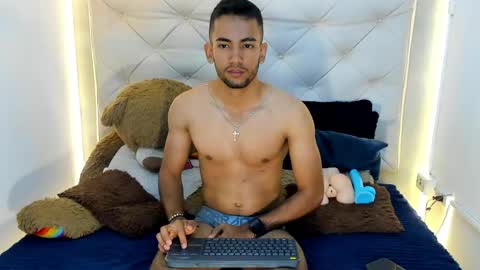 maicolparker0 online show from 04/10/26, 02:11