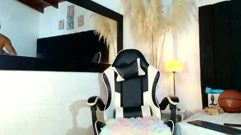 maicolparker0 online show from 06/20/26, 12:30