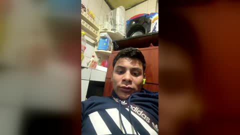 maicolzarate19 online show from 04/29/26, 02:04