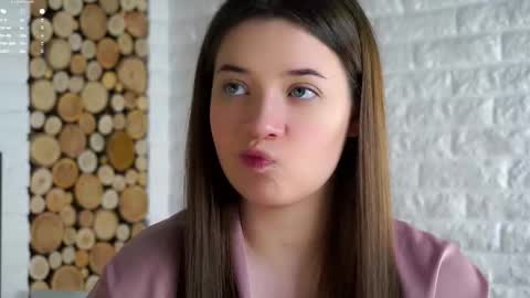 Lucy online show from 12/20/25, 03:35