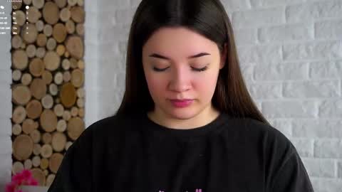 Lucy online show from 02/13/26, 02:29