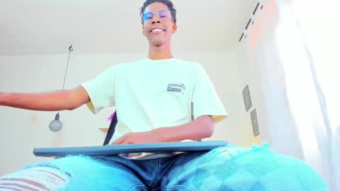 I am Maik online show from 01/21/25, 01:11