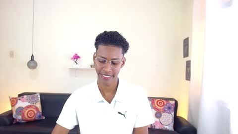 I am Maik online show from 02/12/25, 02:43