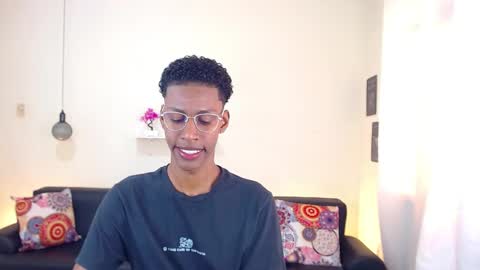 I am Maik online show from 02/17/25, 01:42