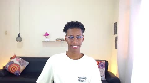 I am Maik online show from 02/18/25, 07:41