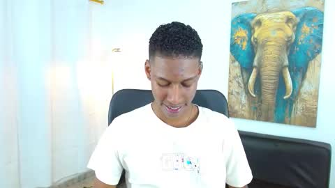 I am Maik online show from 11/11/25, 09:04