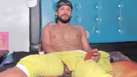 Snapshot of maikol_20cm chatting on 04/02/26, 01:47 maikol_20cm online show from 04/02/26, 01:47