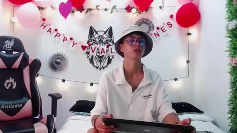 Maiky Cooper online show from 02/09/25, 03:53