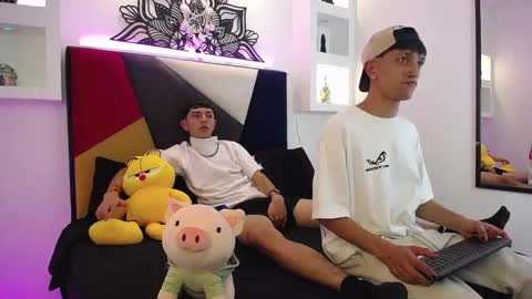 Maiky Cooper online show from 02/25/25, 04:03