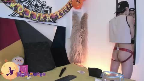 Maiky Cooper online show from 10/27/25, 09:08