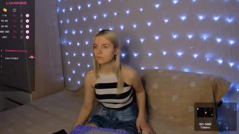 Your kitty online show from 02/25/25, 04:00