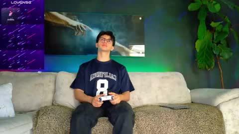 Bastian Arslan online show from 06/08/26, 08:42