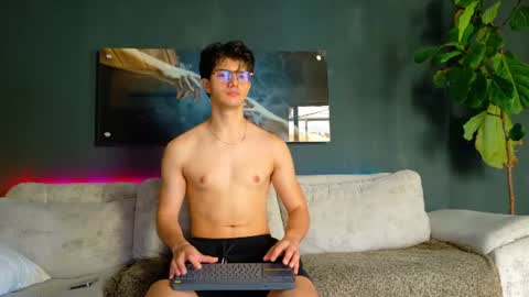 Bastian Arslan online show from 06/27/26, 02:55
