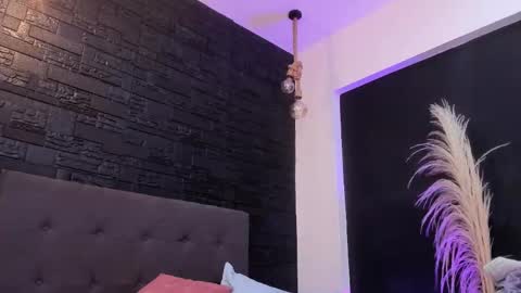 maite_smith69 online show from 11/08/25, 11:54