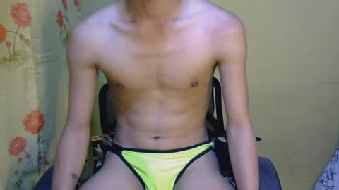 Snapshot of majestic_anne chatting on 04/27/26, 01:03 Annalyn online show from 04/27/26, 01:03