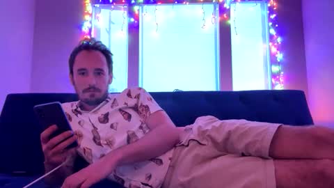 Snapshot of majesticuniverse93 chatting on 11/09/25, 03:21 majesticuniverse93 online show from 11/09/25, 03:21