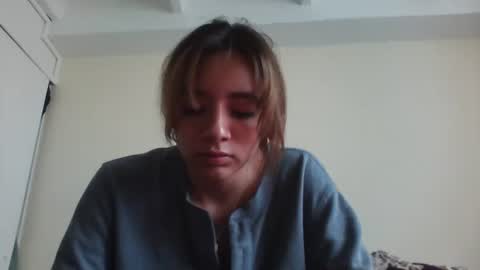 majo_gomezz online show from 10/01/25, 04:02