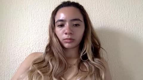majo_gomezz online show from 06/04/26, 04:24