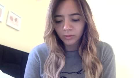 majo_gomezz online show from 06/11/26, 04:27