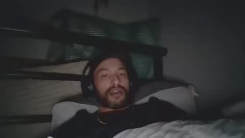 Snapshot of majorb121 chatting on 12/26/24, 06:22 majorb121 online show from 12/26/24, 06:22