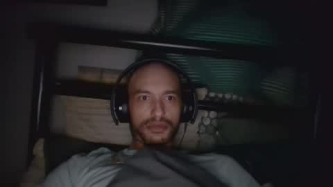 Snapshot of majorb121 chatting on 02/15/25, 04:36 majorb121 online show from 02/15/25, 04:36