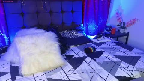 Celeste Bonet  online show from 10/31/25, 11:44