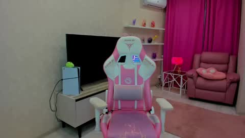 Chloe online show from 05/06/26, 03:24