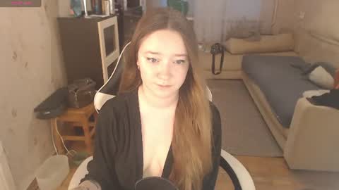 Snapshot of make_moni_moan chatting on 07/26/26, 04:58 Monica online show from 07/26/26, 04:58