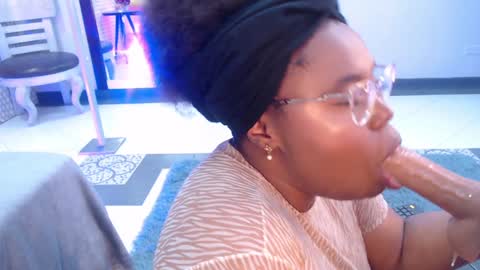 makena online show from 02/01/25, 05:49