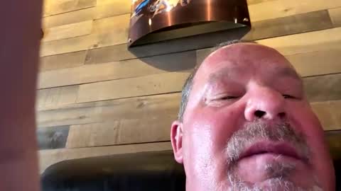 makeyousquirt1969 online show from 10/27/25, 08:24