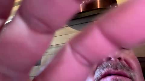 makeyousquirt1969 online show from 10/30/25, 08:42