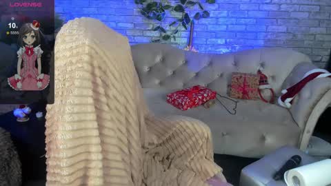 Makima online show from 12/22/24, 04:17