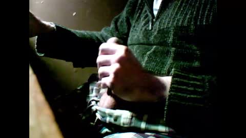 Snapshot of mako_satin8 chatting on 03/22/26, 09:02 Mako the Latin lover online show from 03/22/26, 09:02