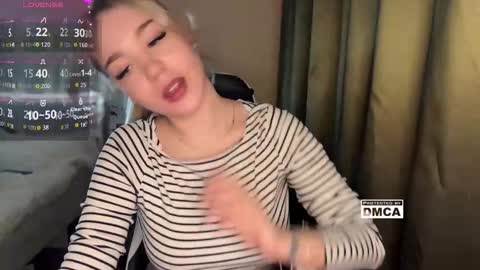 maksisisia online show from 11/16/25, 02:11